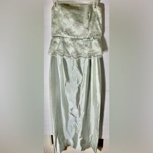 MICHAEL ANGELO GEORGEOUS 2 PIECE GREY SKIRT SET, TOP HAS METALLIC NET OVERLAY